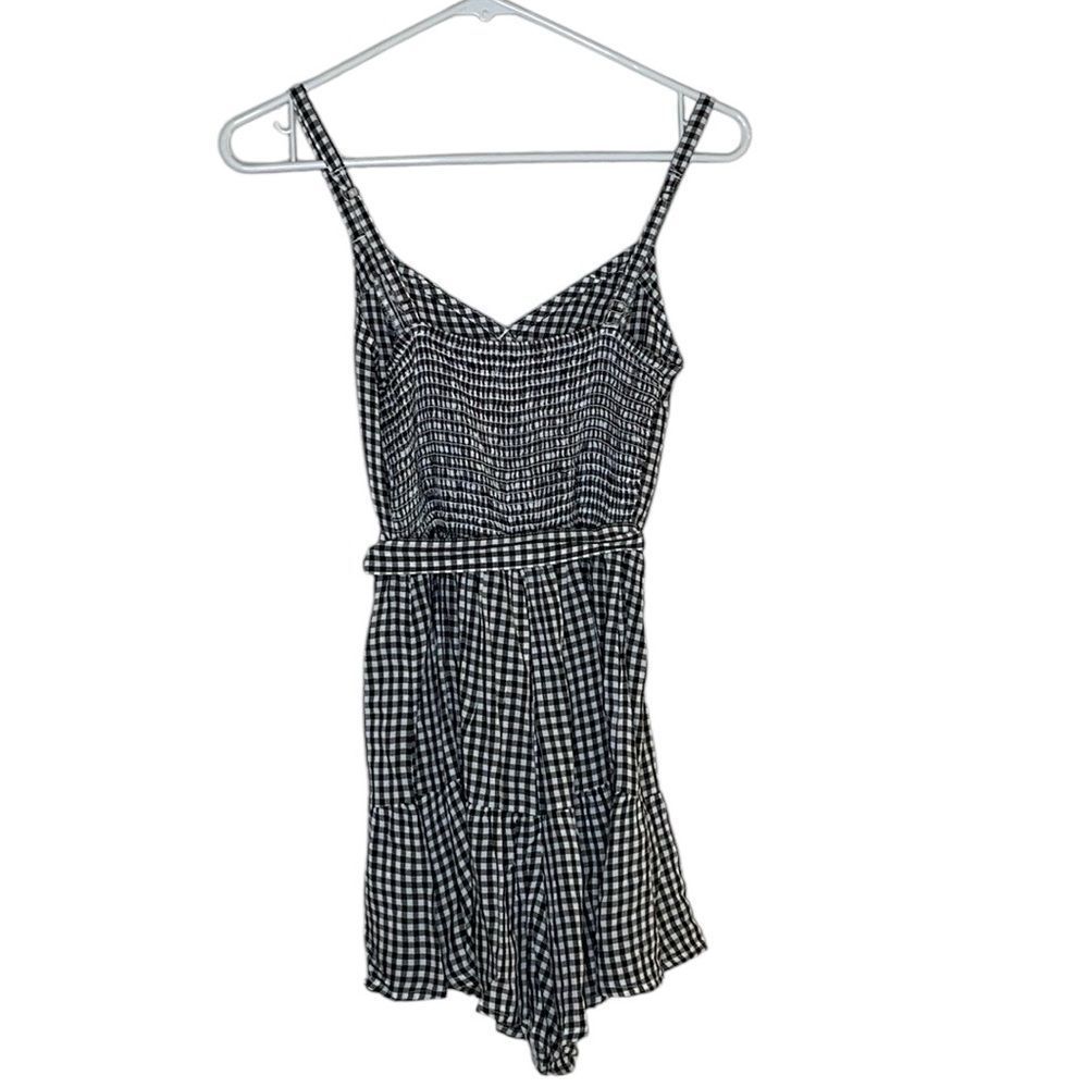 NWT Hollister Black & White Romper - Picture 3 of 7